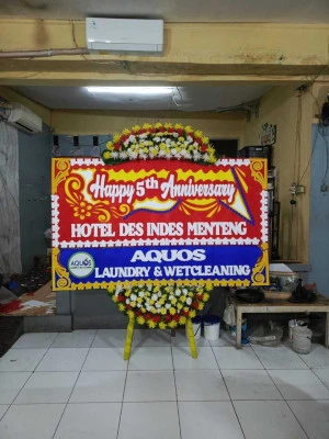 Papan Bunga di Serua